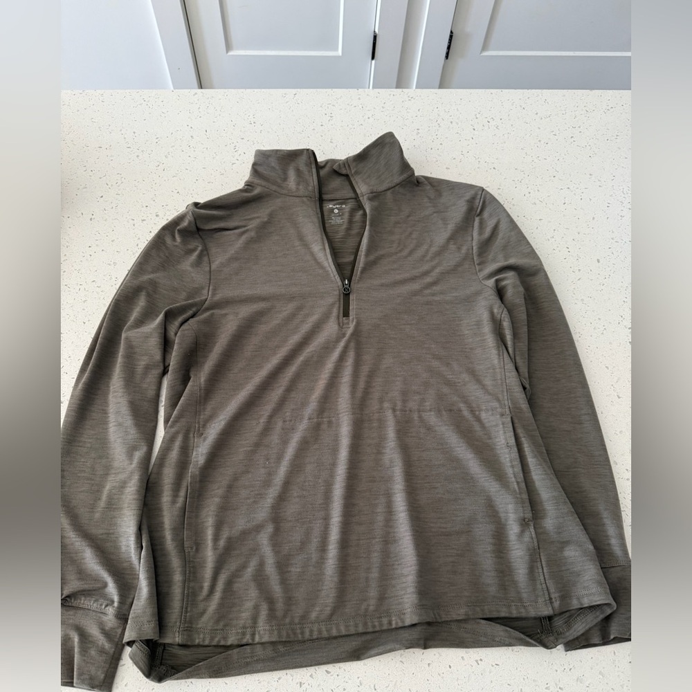 Women's Long Sleeve Top in Gray